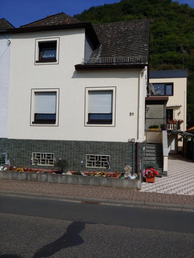 Kestert Gaestehaus Rheinburgenblick מראה חיצוני תמונה