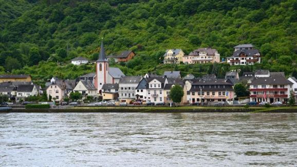Kestert Gaestehaus Rheinburgenblick מראה חיצוני תמונה